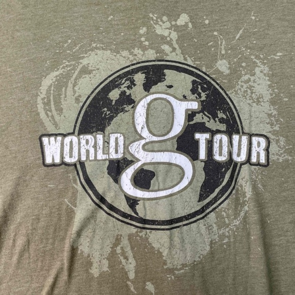Garth‎ Brooks Shirt World Tour Mens XL Olive Green Graphic Music Trendy Flaw